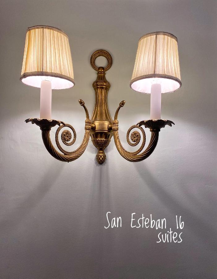 Suites San Esteban 16 Principe Севилья Экстерьер фото