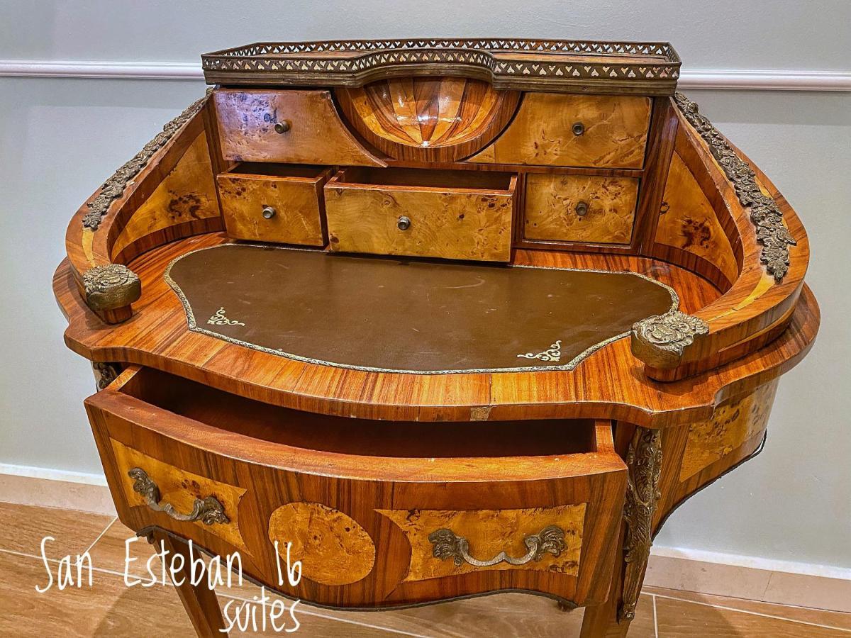 Suites San Esteban 16 Principe Севилья Экстерьер фото