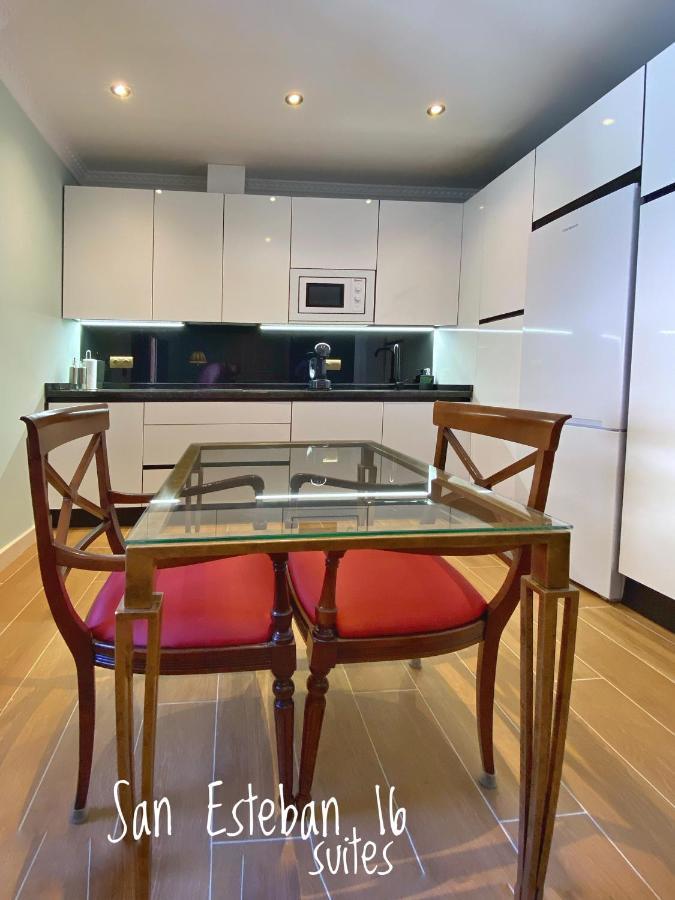 Suites San Esteban 16 Principe Севилья Экстерьер фото